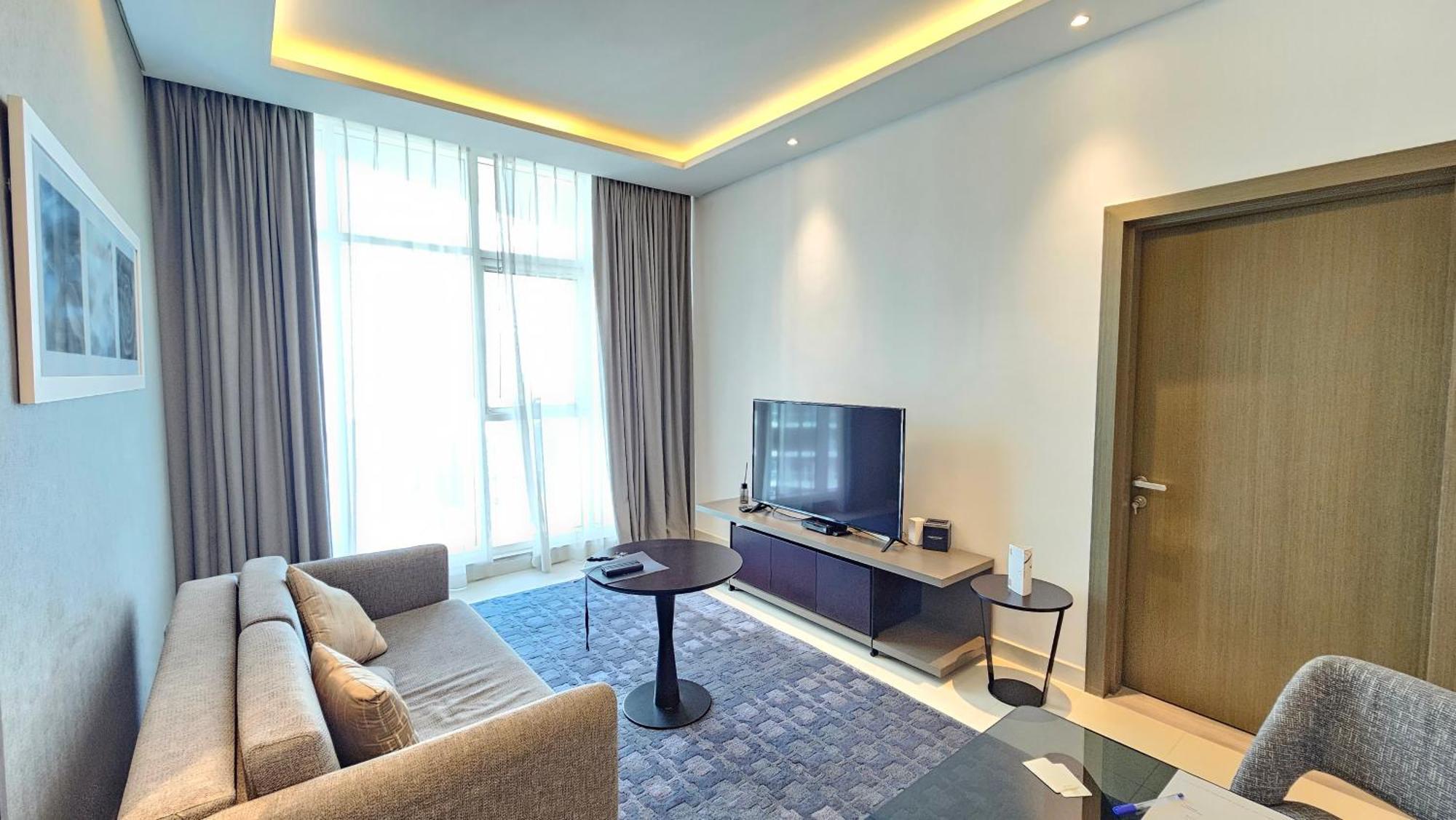 Royalton - Damac Maison Prive