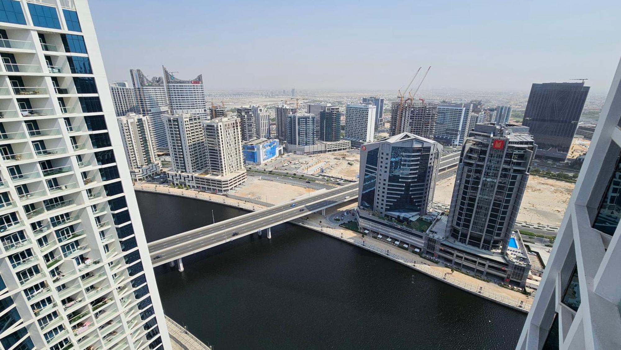 Royalton - Damac Maison Prive *
