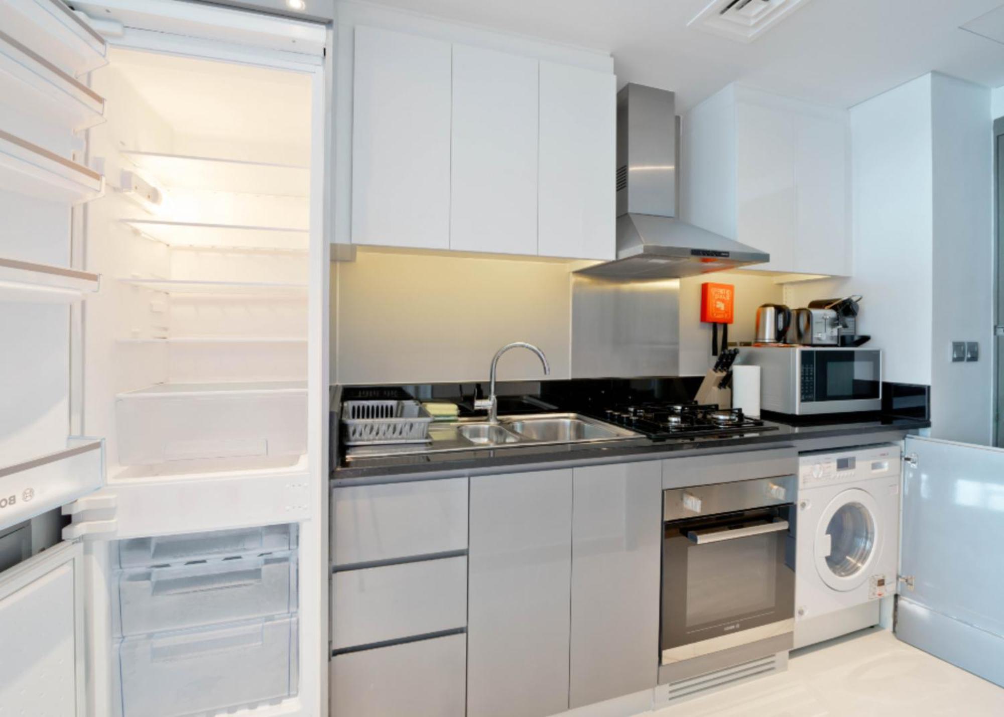 Royalton - Damac Maison Prive